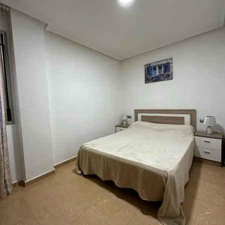 Bueno Piso 2 * Torrevieja