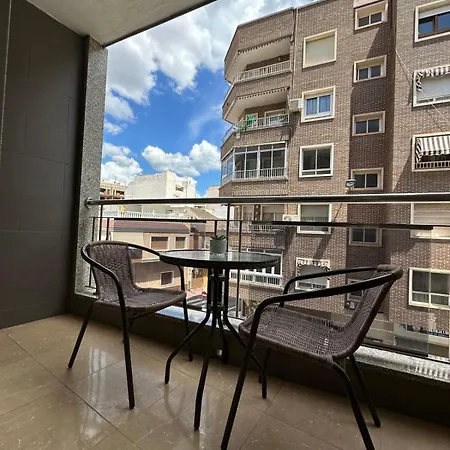Bueno Piso 2 Apartament Torrevieja